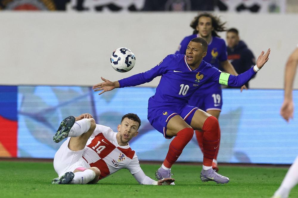 队报：雷恩19岁中卫布德拉勒飞速崛起，多支豪门长期关注他