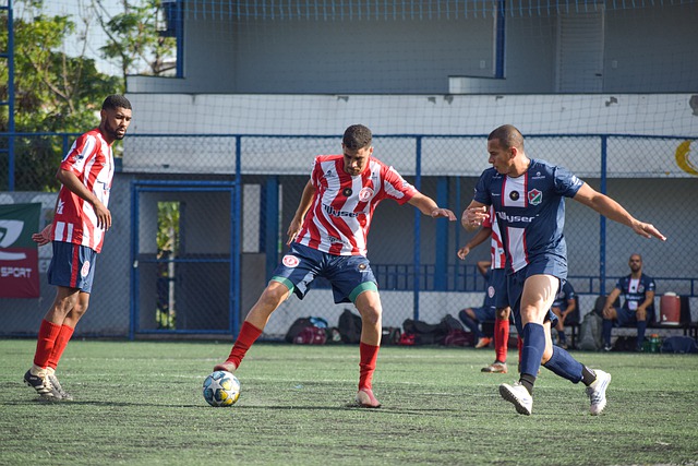 篮球篮网主力球员连续三场得分20+